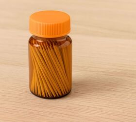 If you still have empty prescription bottles lying around, try repurposing them into these 12 hacks!
