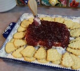 Merry Christmas! If you’re looking for fresh and fun holiday appetizers, check out these great options