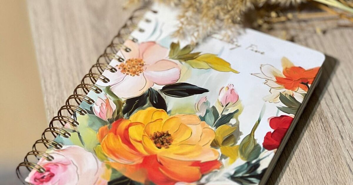 How to Repurpose Old Notebook Covers | Simplify