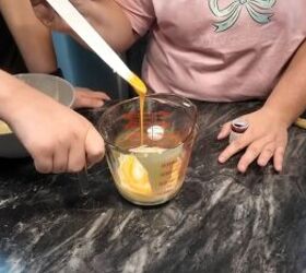 The best no-bake Christmas candy her kids wait for all year round