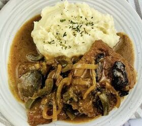 17 flavorful & easy slow cooker beef recipes that require minimal prep