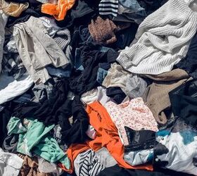 5 kinds of donations that thrift stores will never put on the sales floor (here's why!)