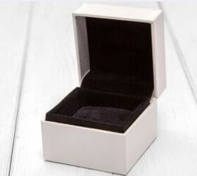 3 Smart Ways to Repurpose a Ring Box | Simplify