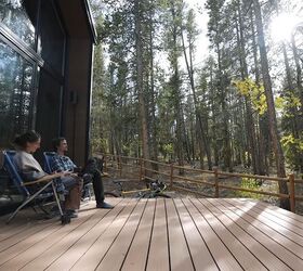 Sustainable Tiny House Made From Waste Materials | Simplify