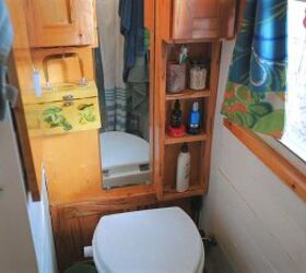 14 Creative Tiny House Bathroom Design Tips for Every Small Space ...
