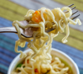 4 easy ways to make instant ramen even tastier