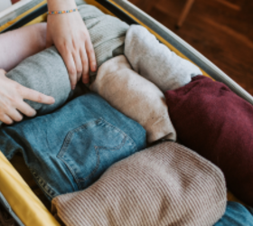 These minimalist packing hacks will make traveling SO much easier