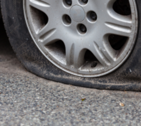 If you're scared of your car breaking down on the way, these emergency car items will put your mind at ease