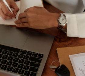 19 financial goals you're probably not setting (but should be!)