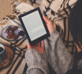 E-reader vs. physical books: Which is the best way to read?