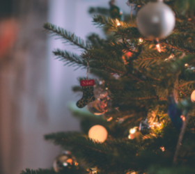 11 frugal Christmas traditions to start with your family