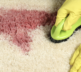 Don't miss the rug-cleaning tips every homeowner should know